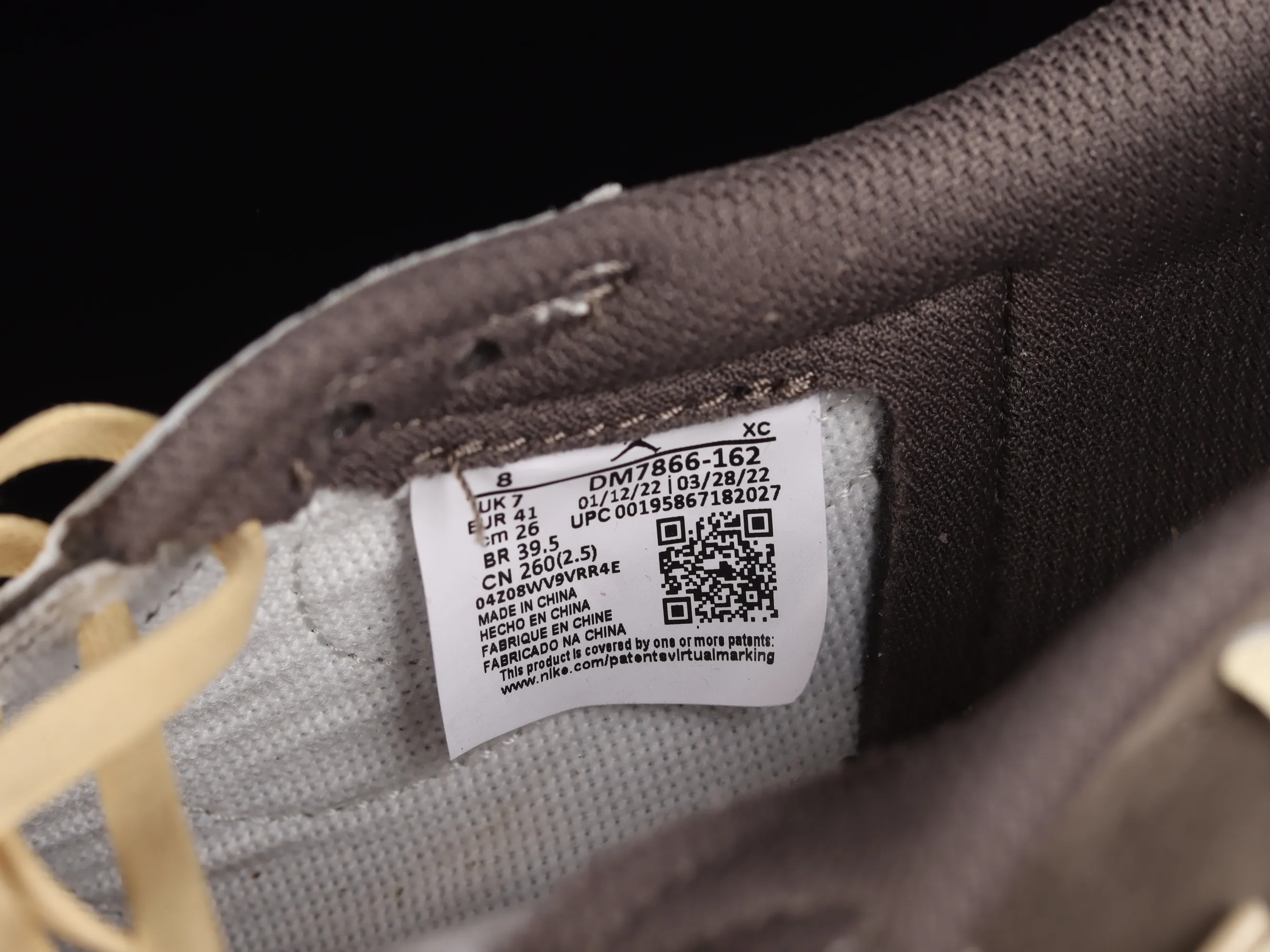 All categories Air Jordan Jordan series basketball shoes Air Jordan 1 Low LW version Travis Scott x Air Jordan 1 Low OG "Reverse Mocha" AJ1 Joe 1 reverse mocha brown and white barb joint casual sports basketball shoes DM7866-162